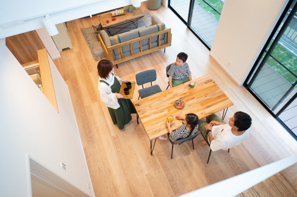 Master Living Visual